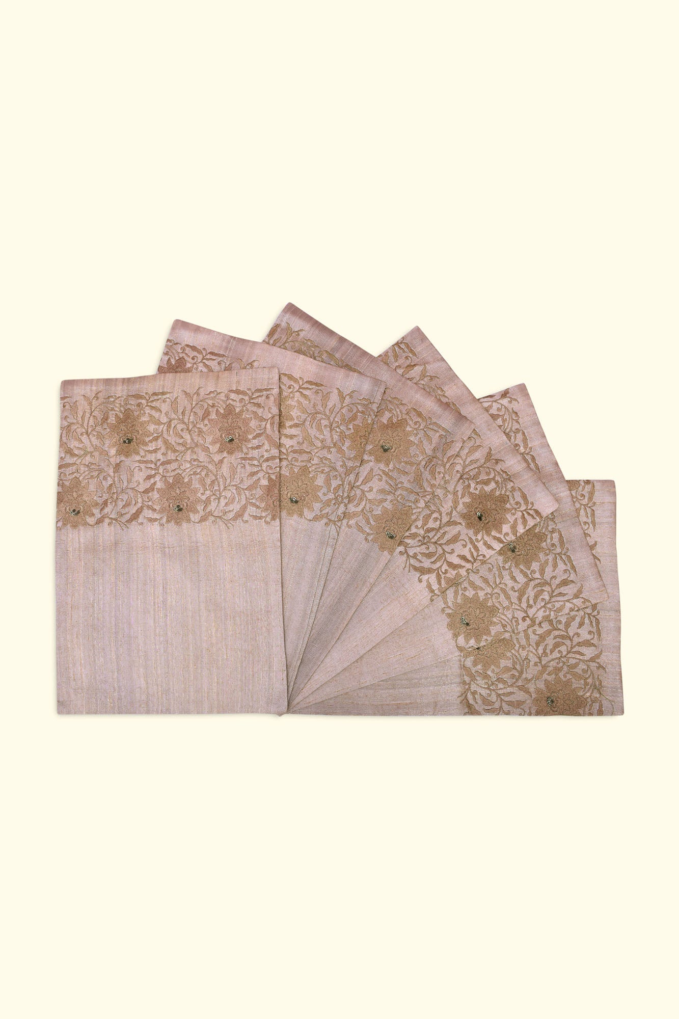 Cora Dining Set of a Table Runner and 6 Table Mats