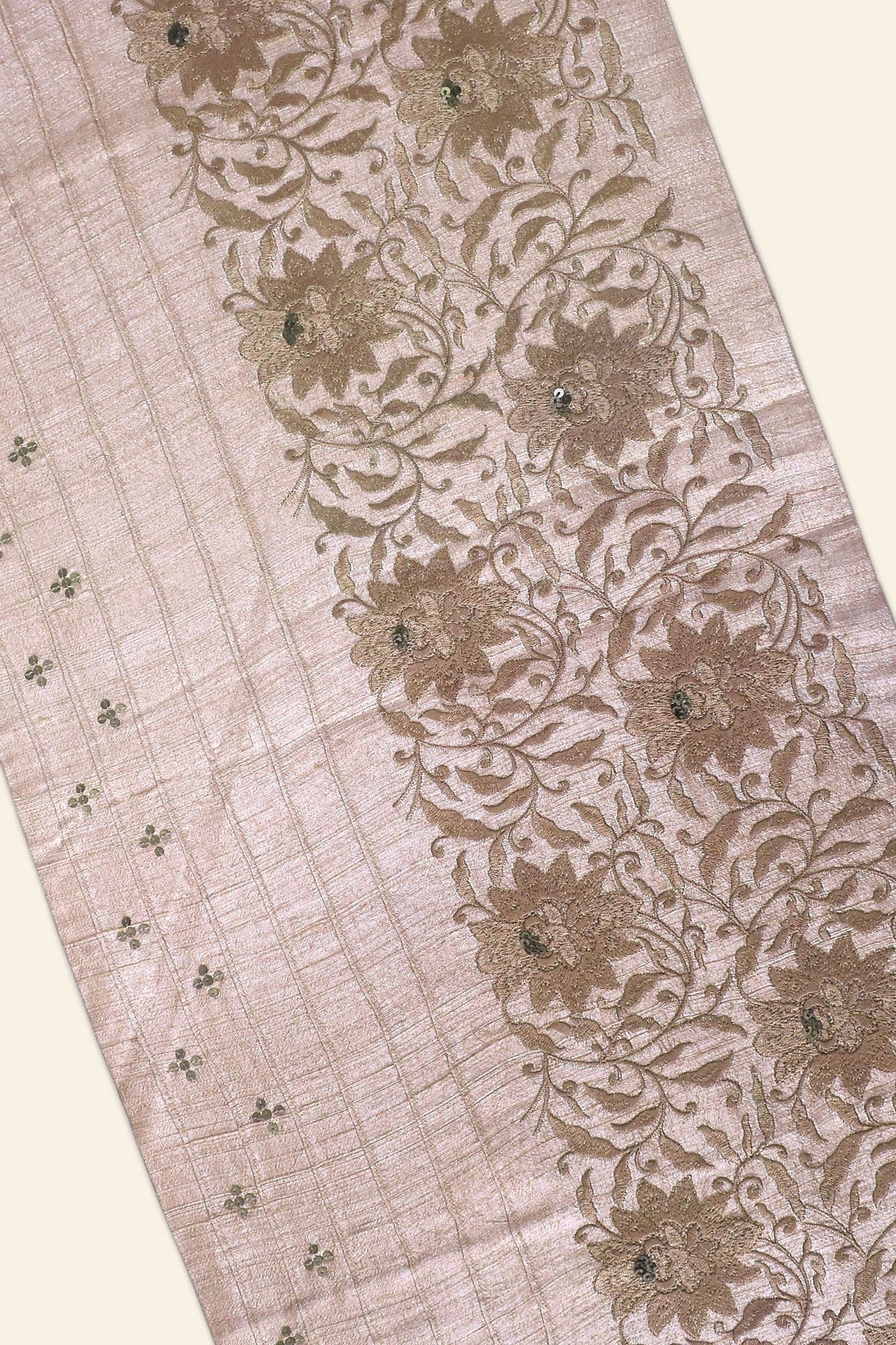 Cora Dining Set of a Table Runner and 6 Table Mats