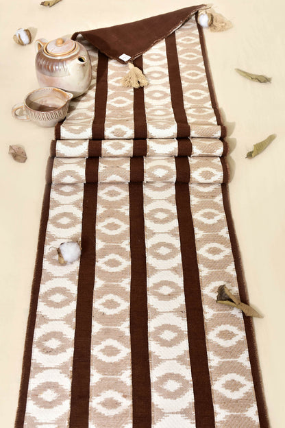 A Tale of Two Masters  Table Runner