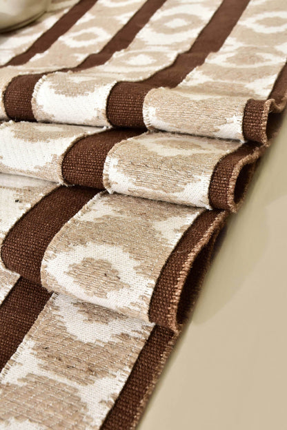 A Tale of Two Masters  Table Runner