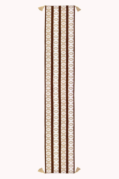 A Tale of Two Masters  Table Runner