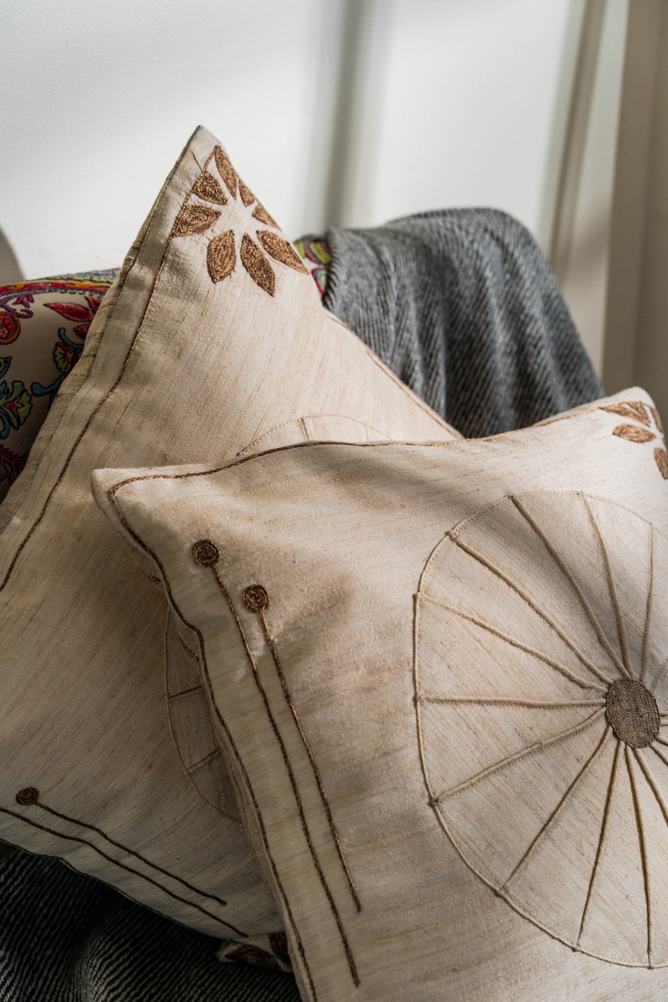 Chushin-Ten handmade Cushion Set of 2