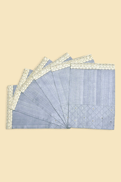 Mora Dining Set of a Table Runner  and 6 Table Mats