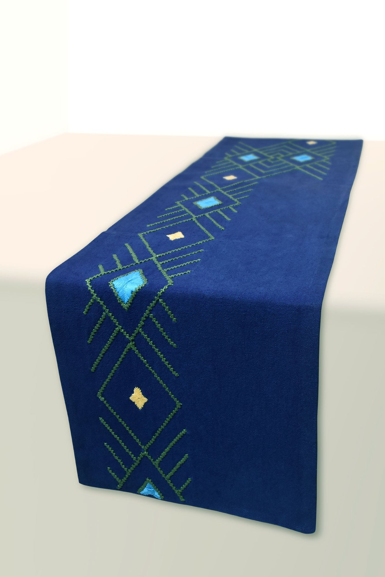 Cicero - Handwoven Table Runner