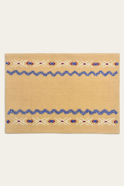 Charon Dining Table Runner And Mats Set of 6