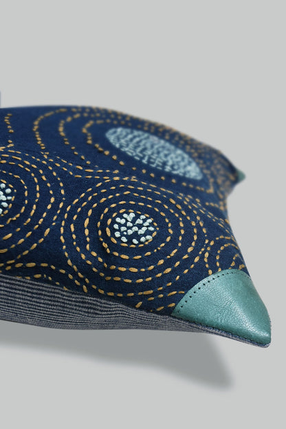 Bordado Cosmos Cushions - 1 pc