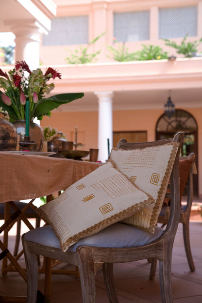 Riku handmade Cushion Set of 2