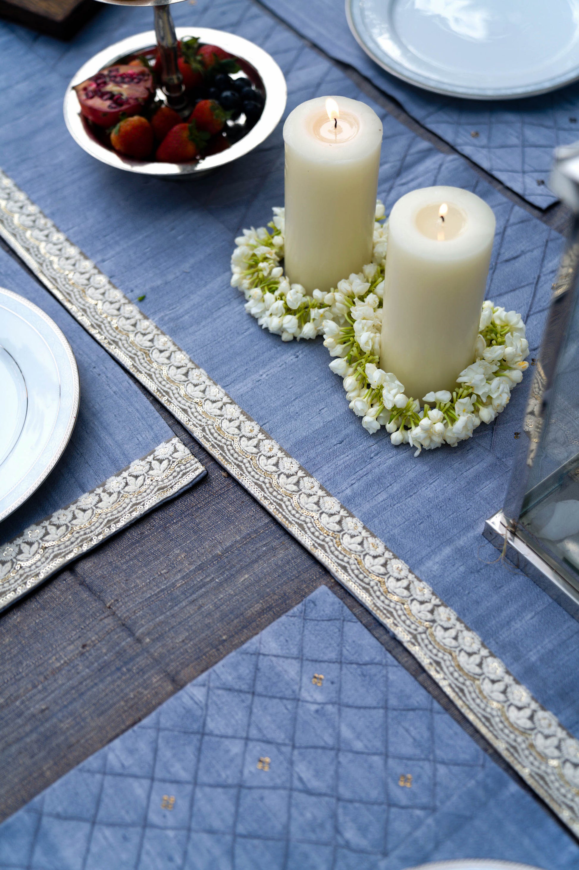 Mora Dining Table Runner And Mats Set of 6 
