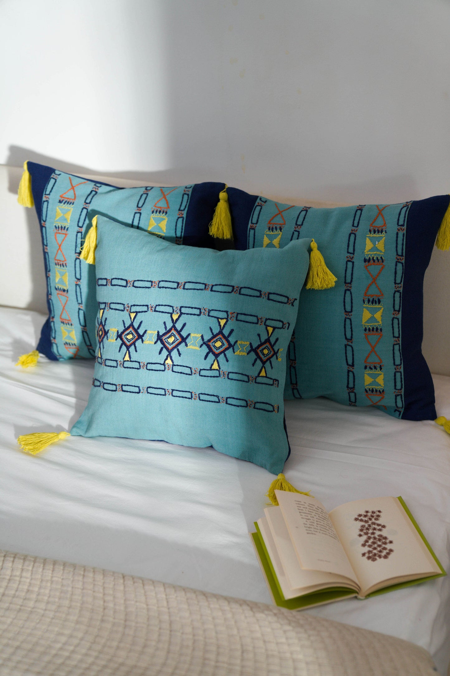 Sara handmade Cushion Set of 3