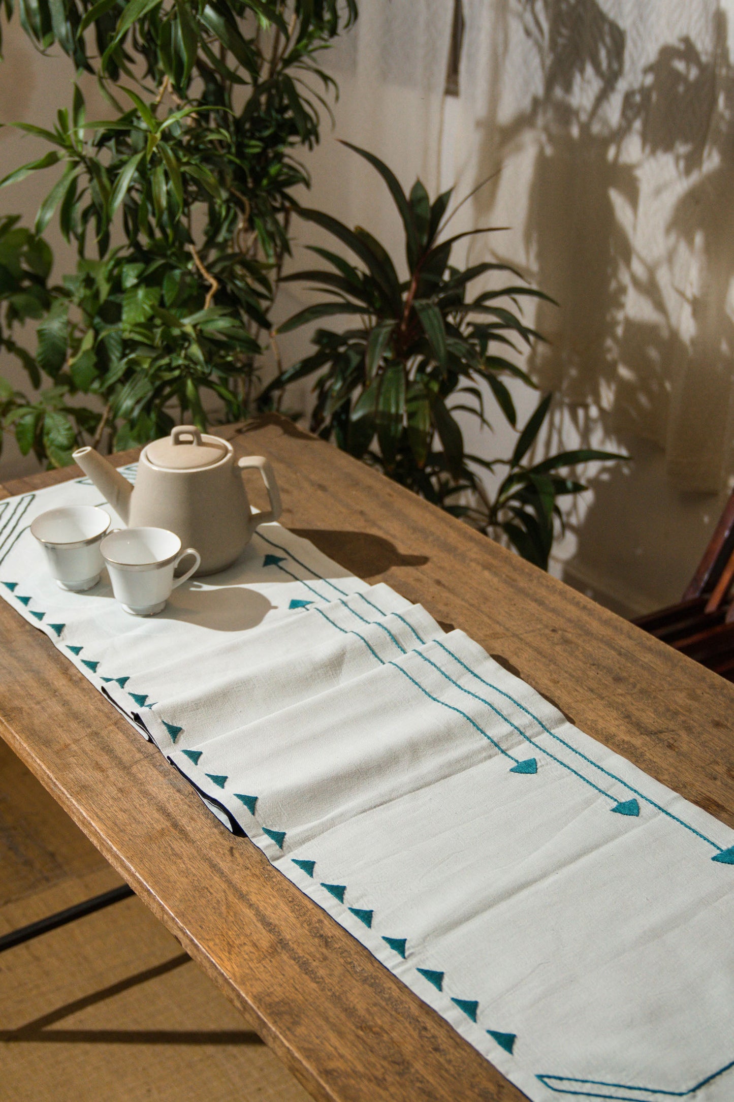 Falto - Handwoven Table Runner