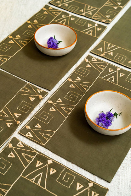 Place Arcilla Clásica Dining Set of a Table Runner & 6 Table Mats