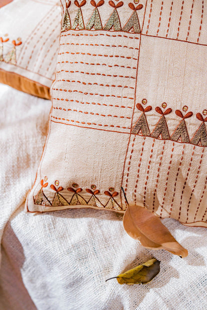 Atracón De Teatro handmade Cushion Set of 2