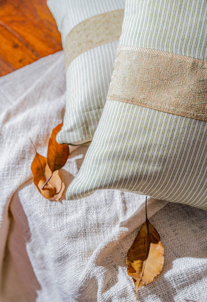 Centros de Oro Handwoven Cushion Set of 2