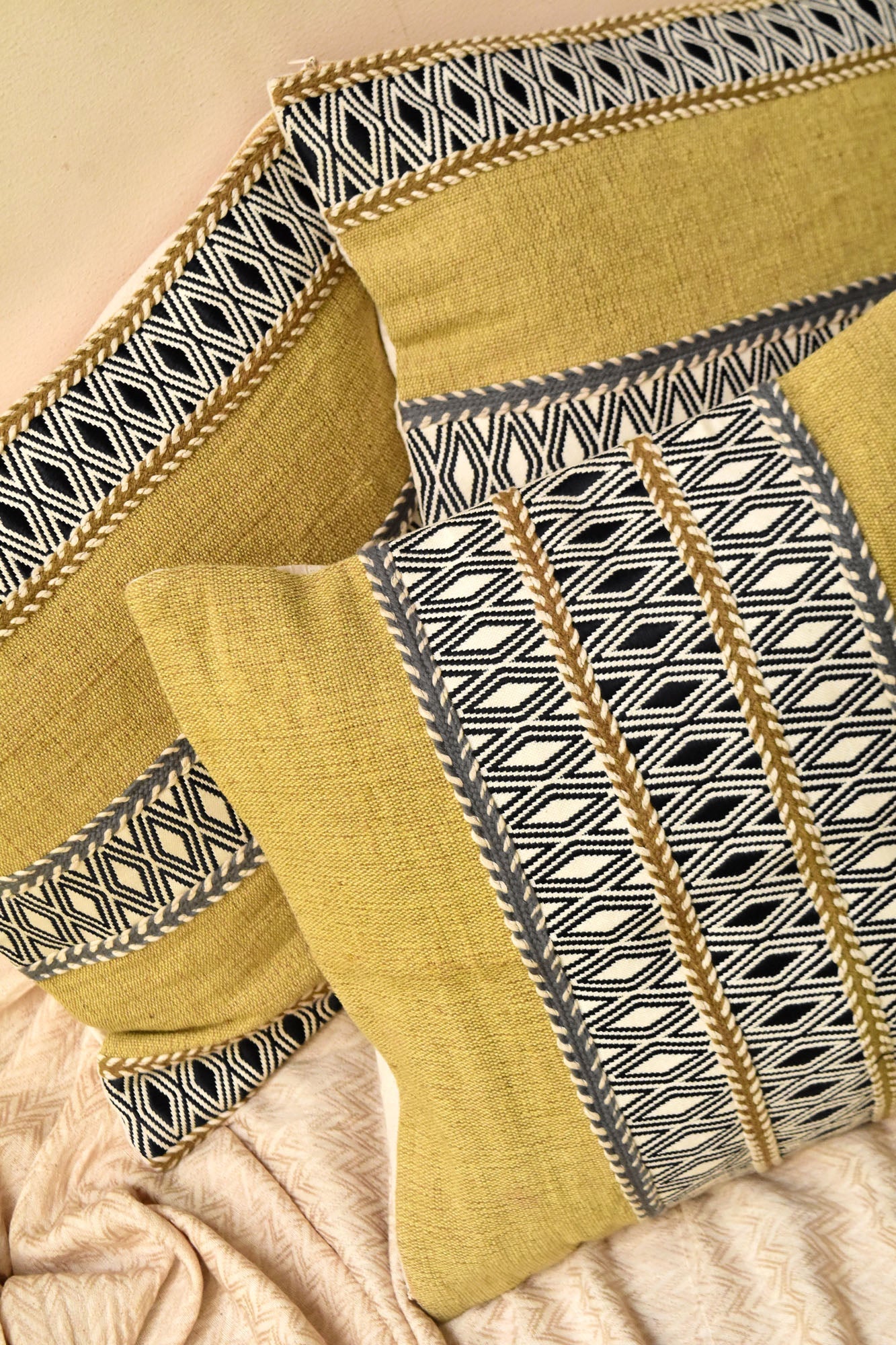 Aita Handmade Cushion Set of 3