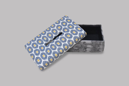 Caim - Hand Woven Tissue Box - Veaves