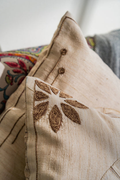 Chushin-Ten handmade Cushion Set of 2