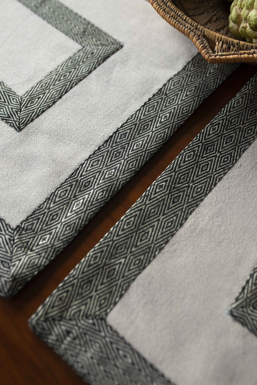 Meas Table Mats - Set 0f 2 Pcs