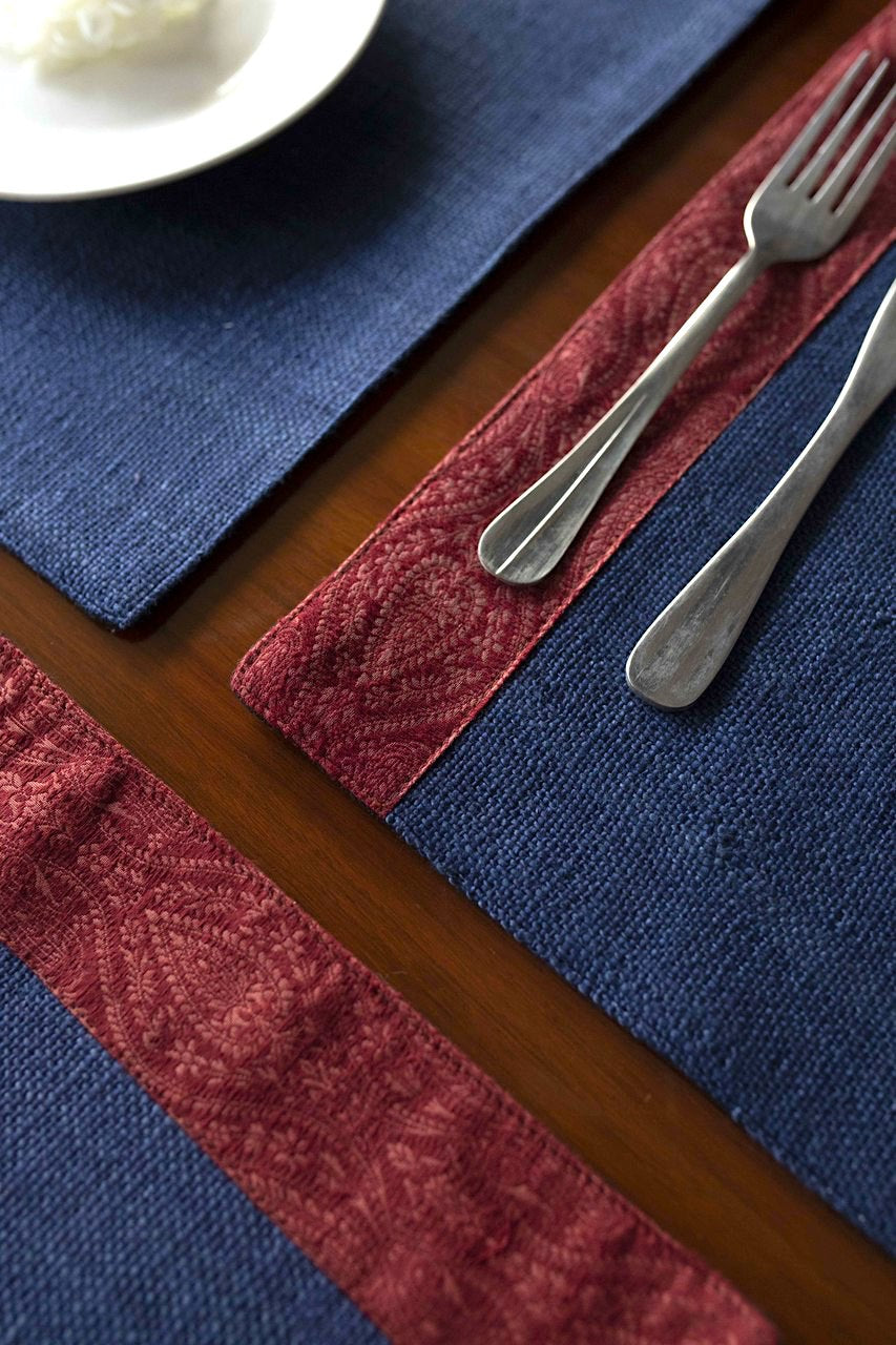 Poiesis Table mats - Set Of 2 Pcs