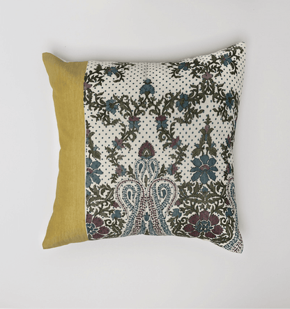 Entelechy handmade Cushion Set of 3