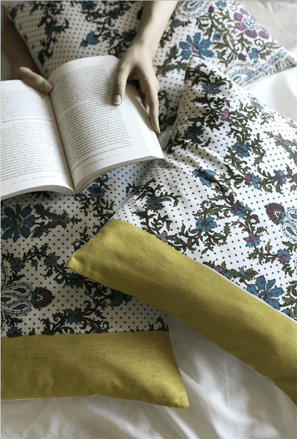 Entelechy handmade Cushion Set of 3