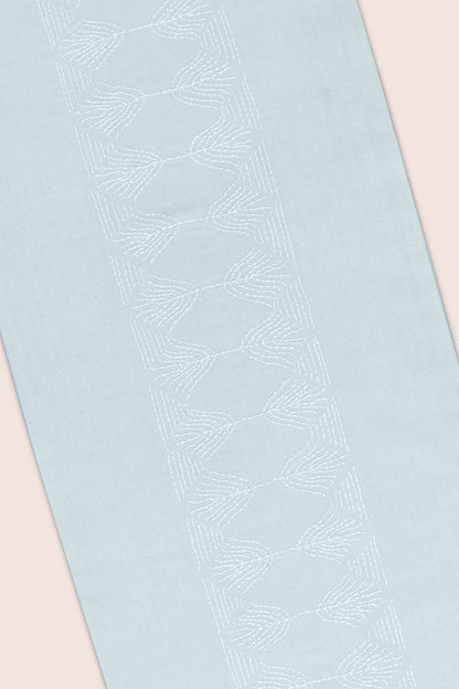 Amila - Dining Set Of A Table Runner And 6 Table Mats - Veaves